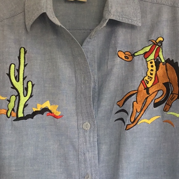 Woman’s long sleeves light jean cotton shirt size 14 - Picture 2 of 6